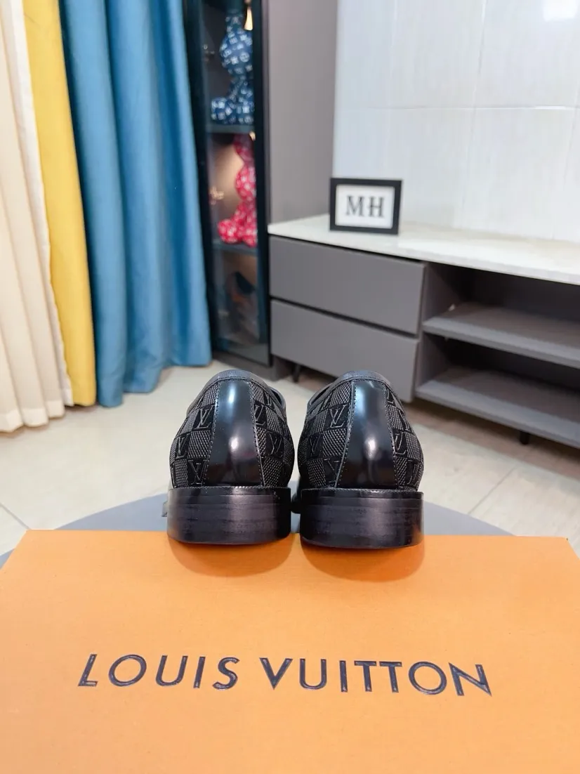Men's men's shoes 💰520🌸🌸【LV Louis Vuitton】~ New product 🆕High-end original men's 🚹Business casual leather shoes, made of original cowhide open-edge bead fabric➕comfortable and soft cowhide lining➕cowhide insole, original LOGO rubber non-slip outsole. Code number: 38-44